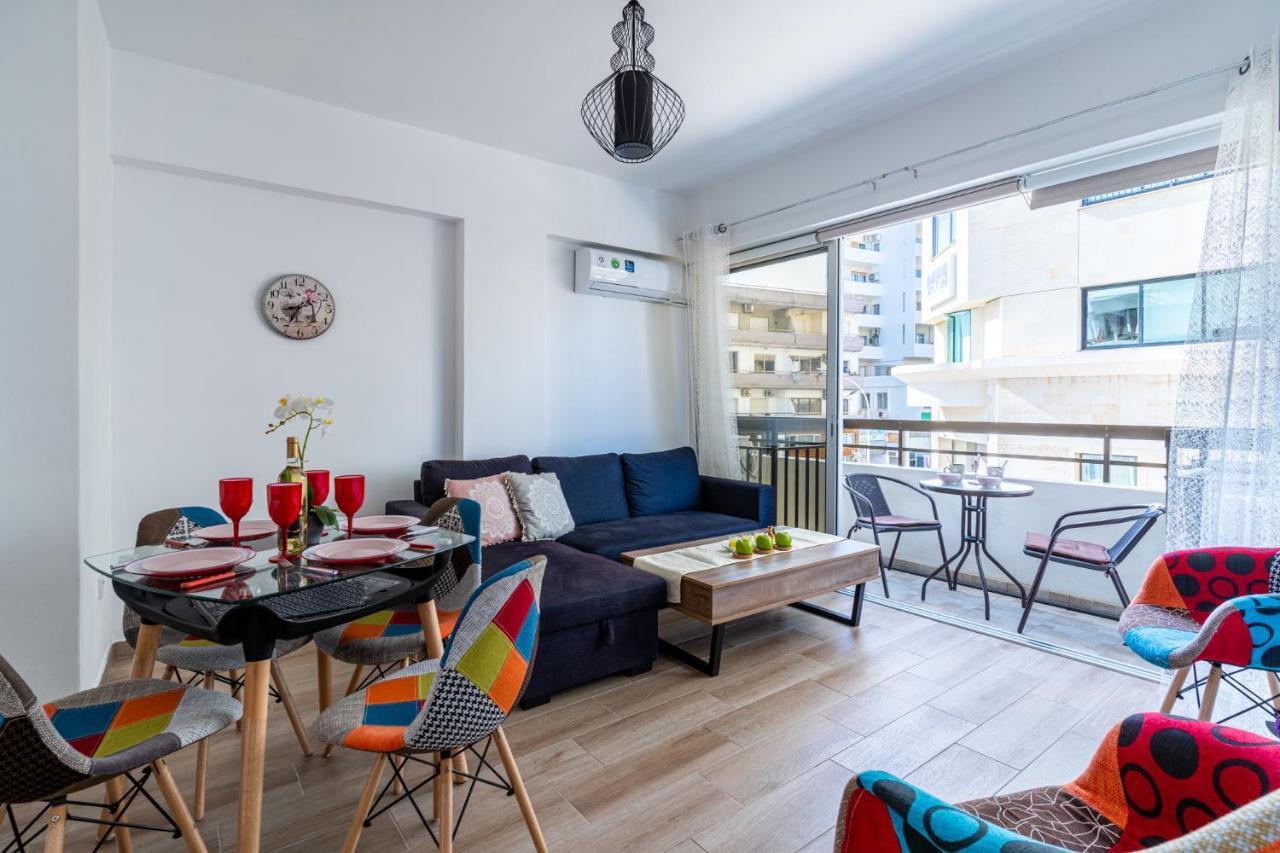 Berries 1-Br Apt In Larnaca Zewnętrze zdjęcie